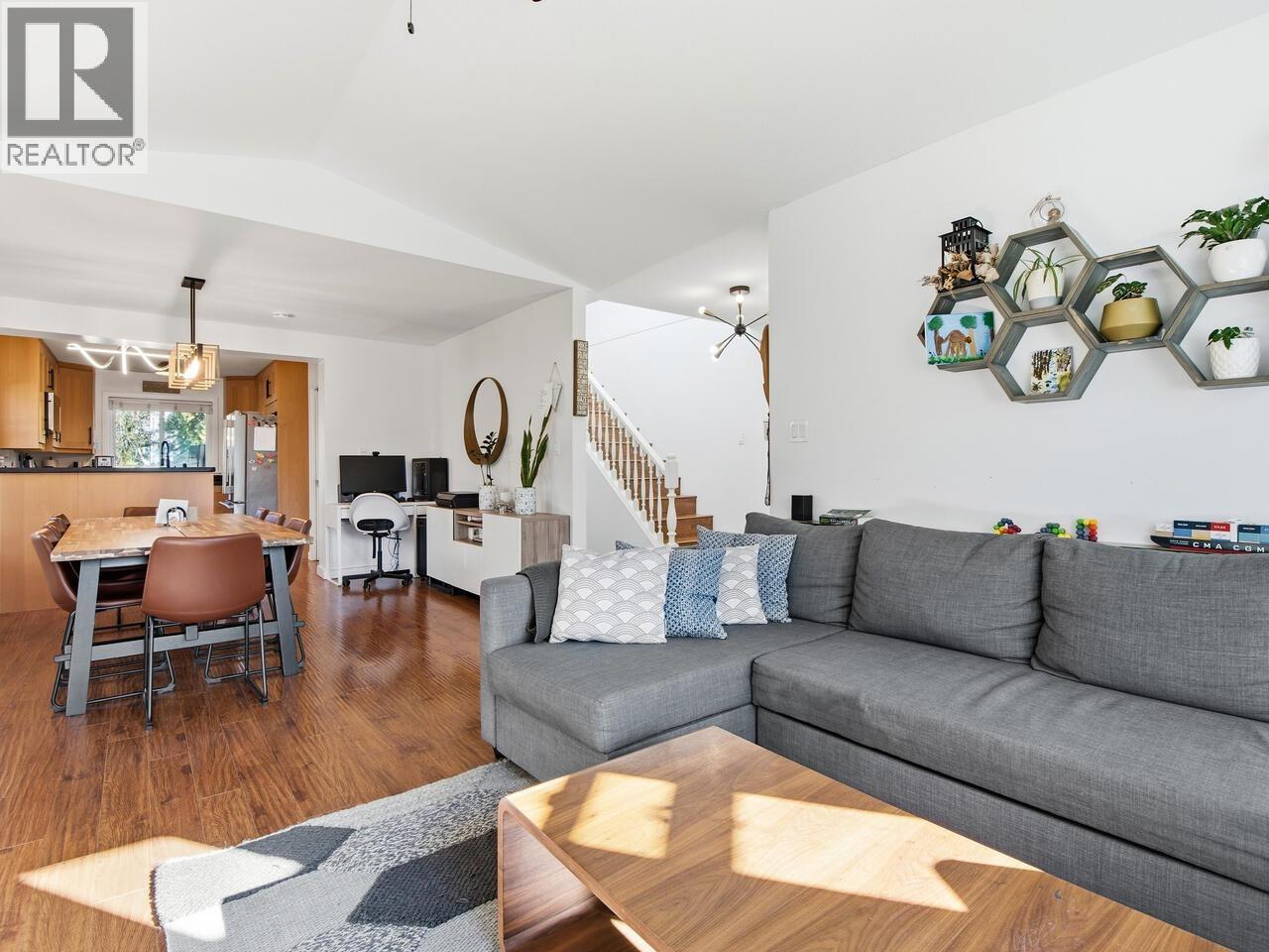 3660 Osprey Court, North Vancouver, British Columbia  V7H 2V4 - Photo 3 - R3094671