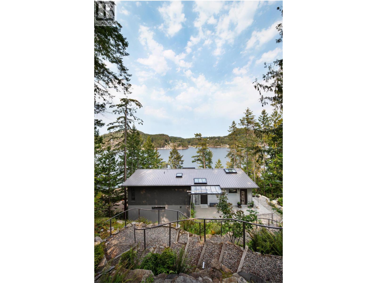 4219 Francis Peninsula Road, Pender Harbour, British Columbia  V0N 2H1 - Photo 3 - R3094698
