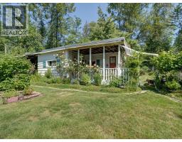 947 NORTH ROAD, Gibsons, British Columbia