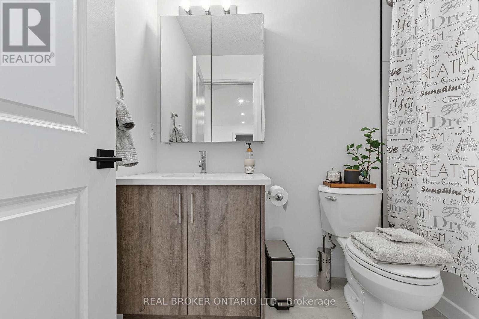 4 - 242 Mount Pleasant Street, Brantford, Ontario  N3T 1V1 - Photo 26 - X12437032