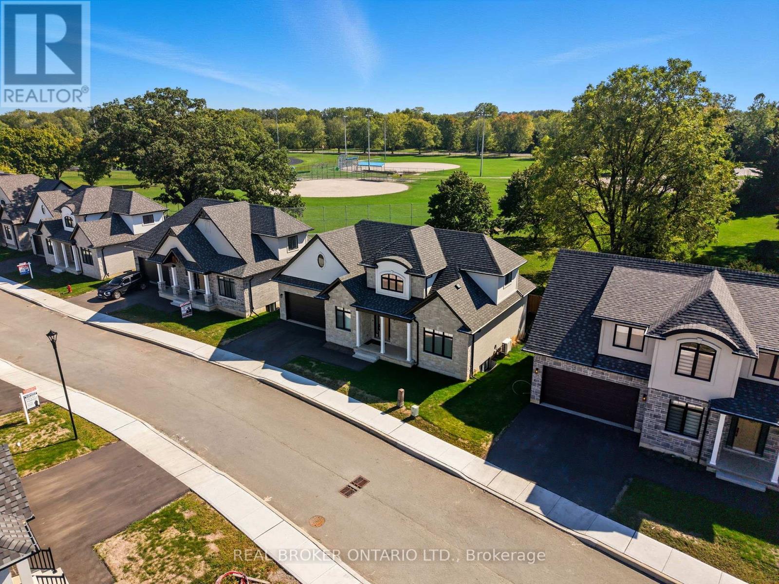 4 - 242 Mount Pleasant Street, Brantford, Ontario  N3T 1V1 - Photo 40 - X12437032