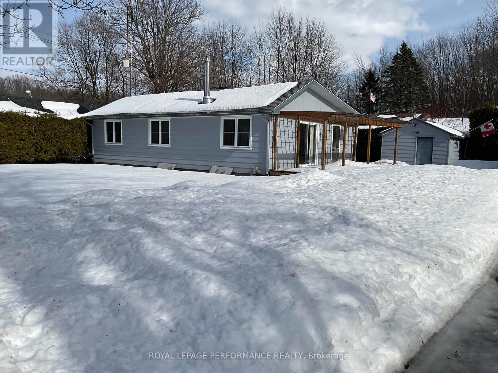 21052 Birch Avenue, South Glengarry, Ontario  K0C 1N0 - Photo 1 - X12812882