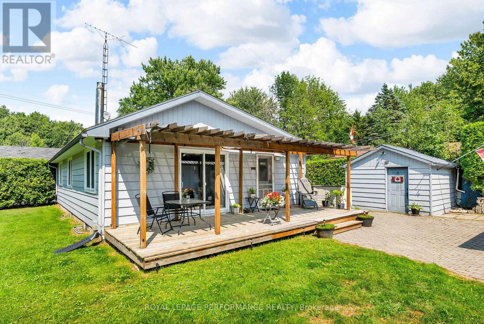 21052 Birch Avenue, South Glengarry, Ontario  K0C 1N0 - Photo 4 - X12812882