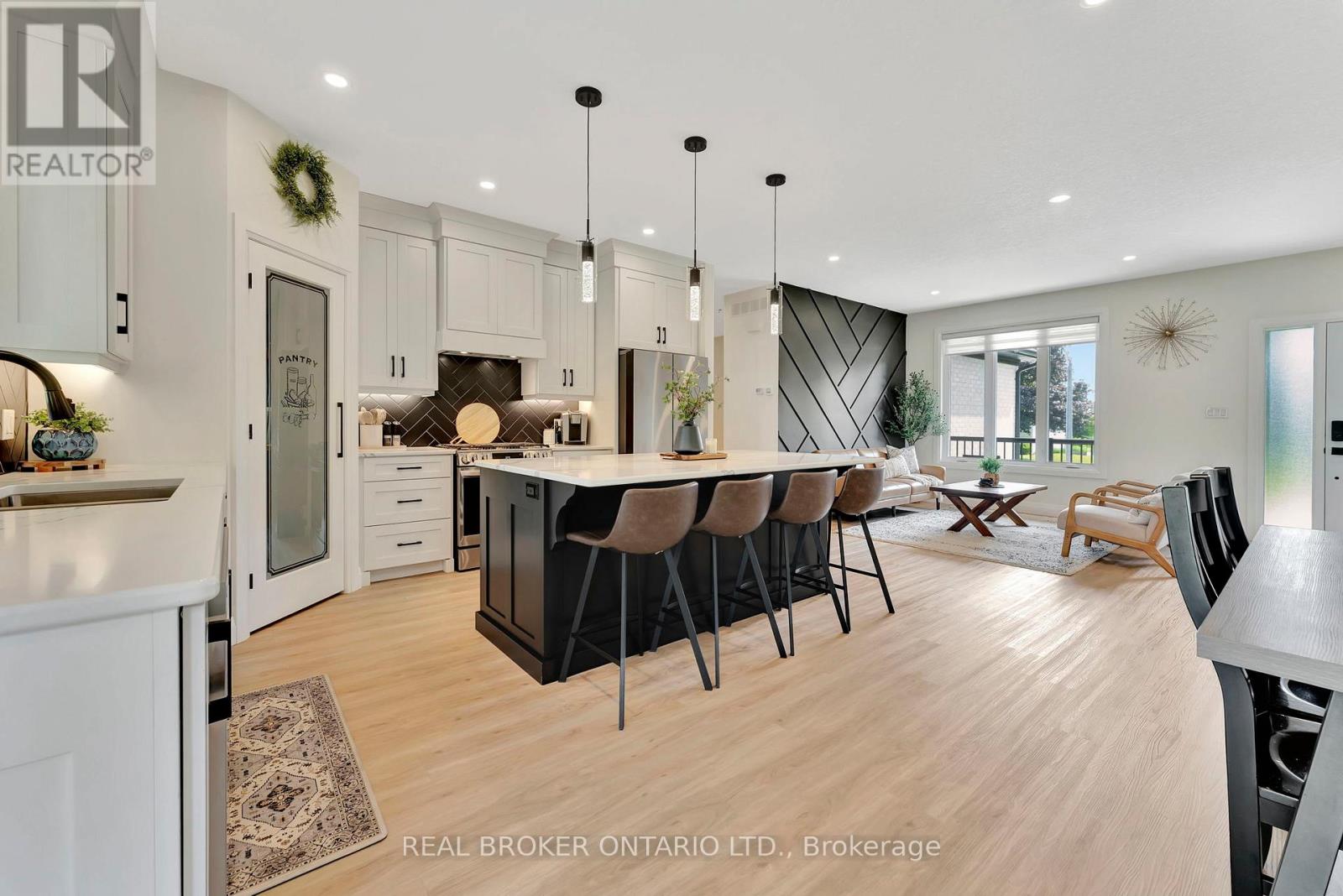 30 Tanager Drive, Tillsonburg, Ontario  N4G 1A9 - Photo 13 - X12801542