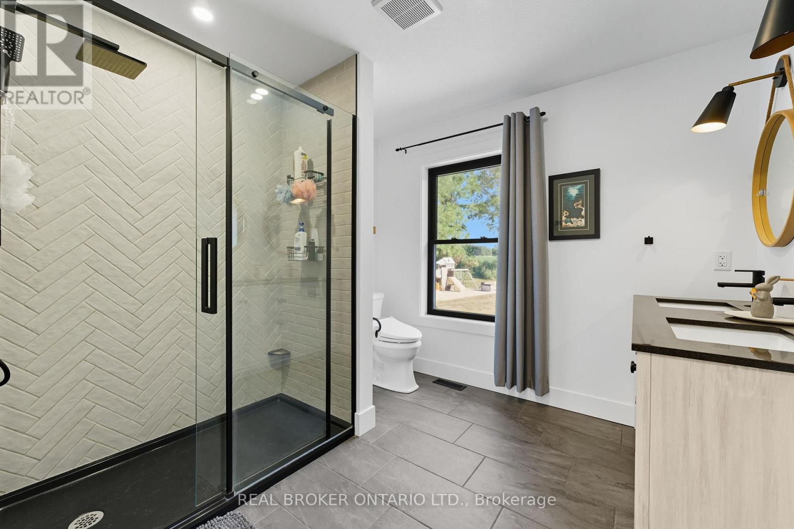 115 Lakeshore Road Rr 2 Port Burwell Road, Norfolk, Ontario  N0J 1T0 - Photo 24 - X12811270