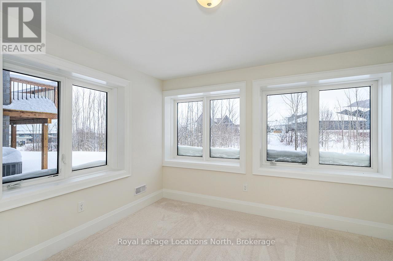 113 Clement Lane, Blue Mountains, Ontario  N0H 1J0 - Photo 39 - X12824812