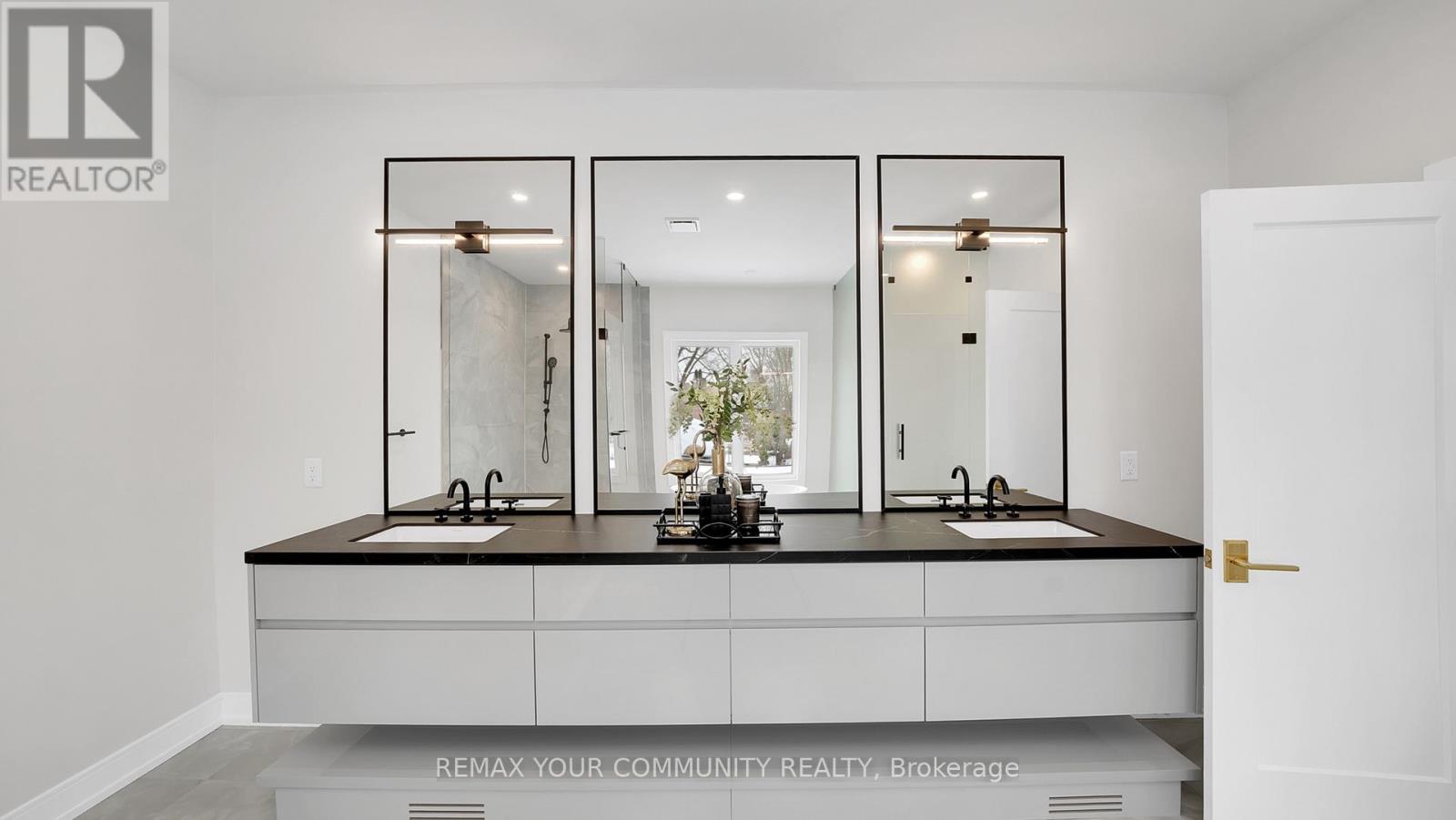 85a Elm Grove Avenue, Richmond Hill, Ontario  L4E 2W8 - Photo 31 - N12824230