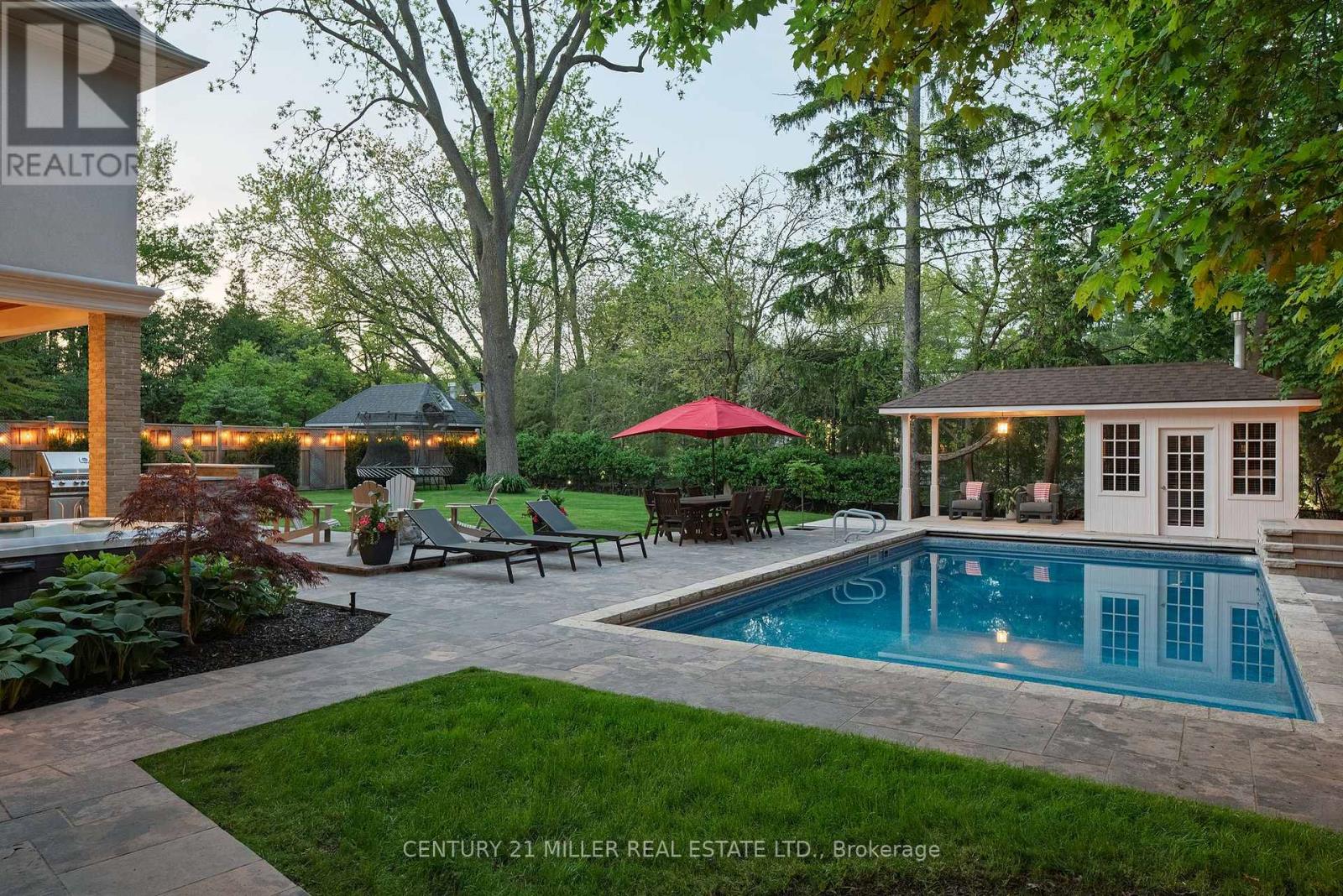 209 Donessle Drive, Oakville, Ontario  L6J 3Y7 - Photo 44 - W12833686