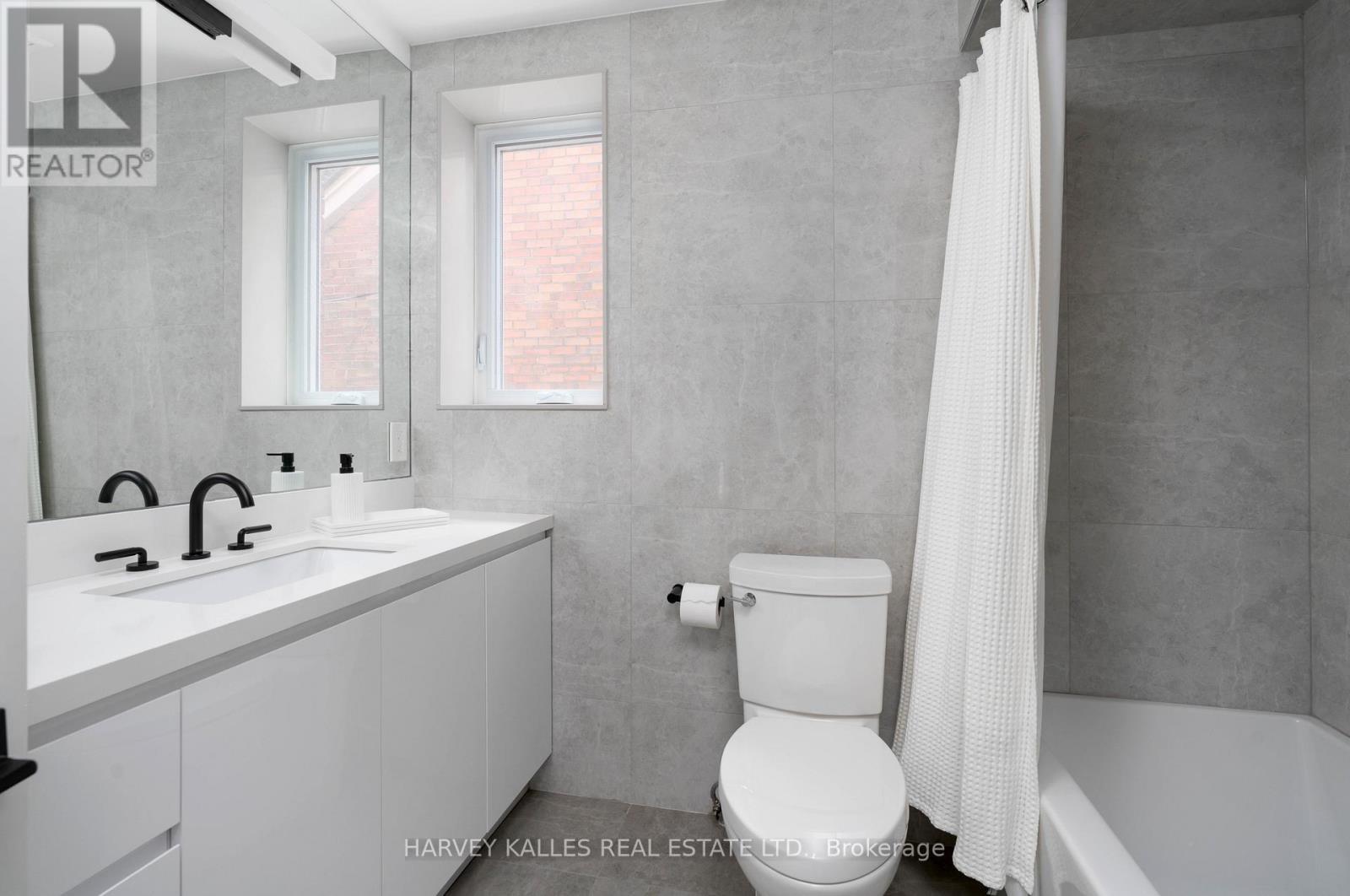 97 Atlas Avenue, Toronto, Ontario  M6C 3P2 - Photo 33 - C12835426