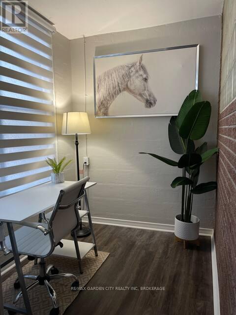 151 Plymouth Road, Welland, Ontario L3B 3C8 - Photo 9 - X12793712