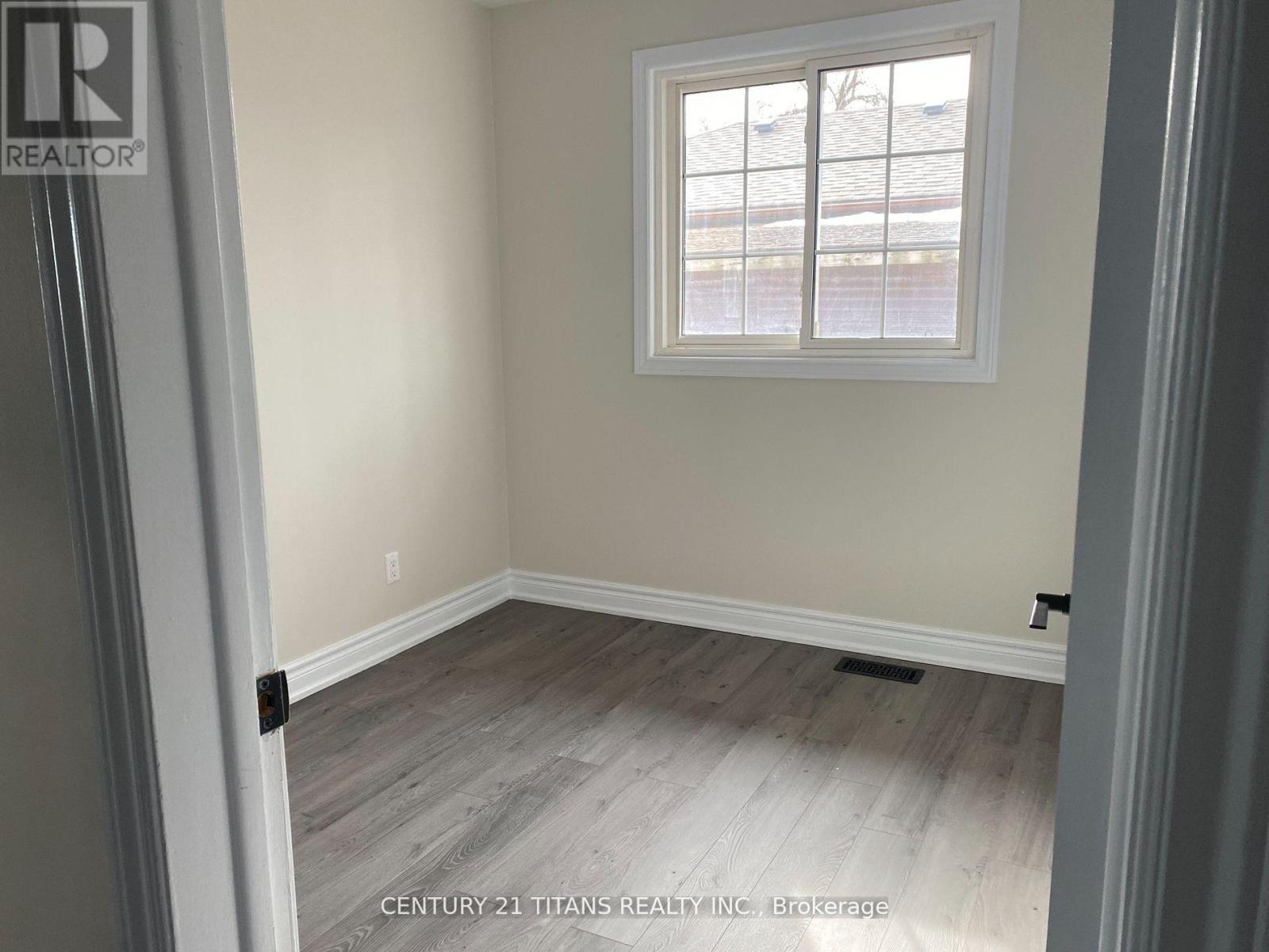 26 Stephenfrank Road, Toronto, Ontario  M1P 3W3 - Photo 13 - E12835386