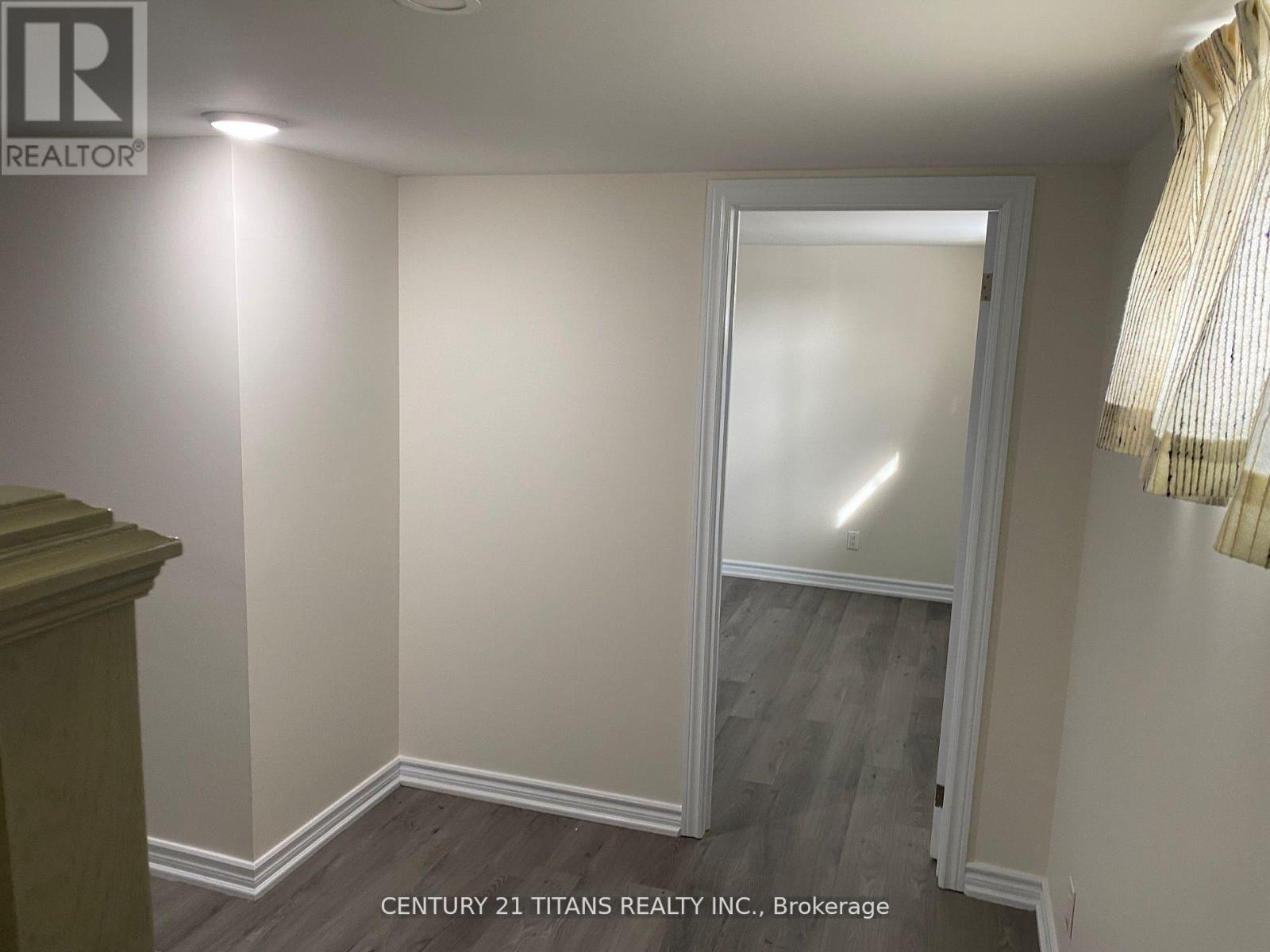 26 Stephenfrank Road, Toronto, Ontario  M1P 3W3 - Photo 15 - E12835386