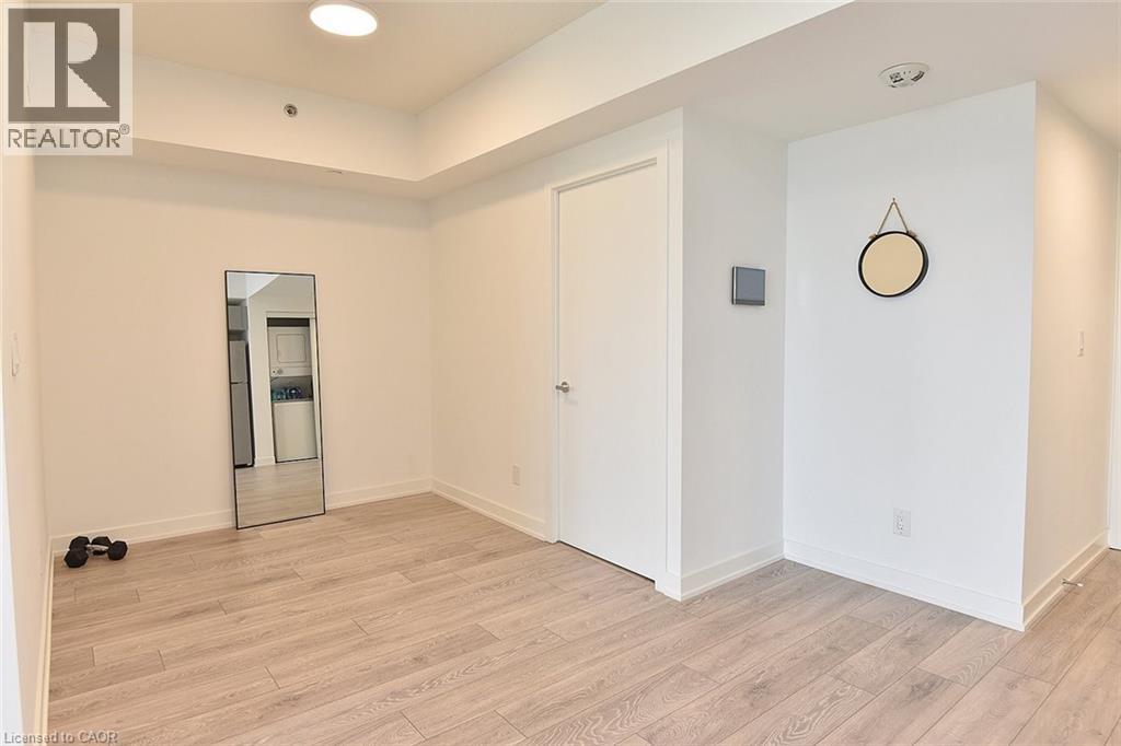 3200 Dakota Common Unit# B1006, Burlington, Ontario  L7M 2A7 - Photo 15 - 40808644