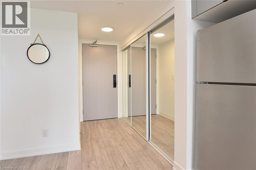 3200 Dakota Common Unit# B1006, Burlington, Ontario  L7M 2A7 - Photo 4 - 40808644