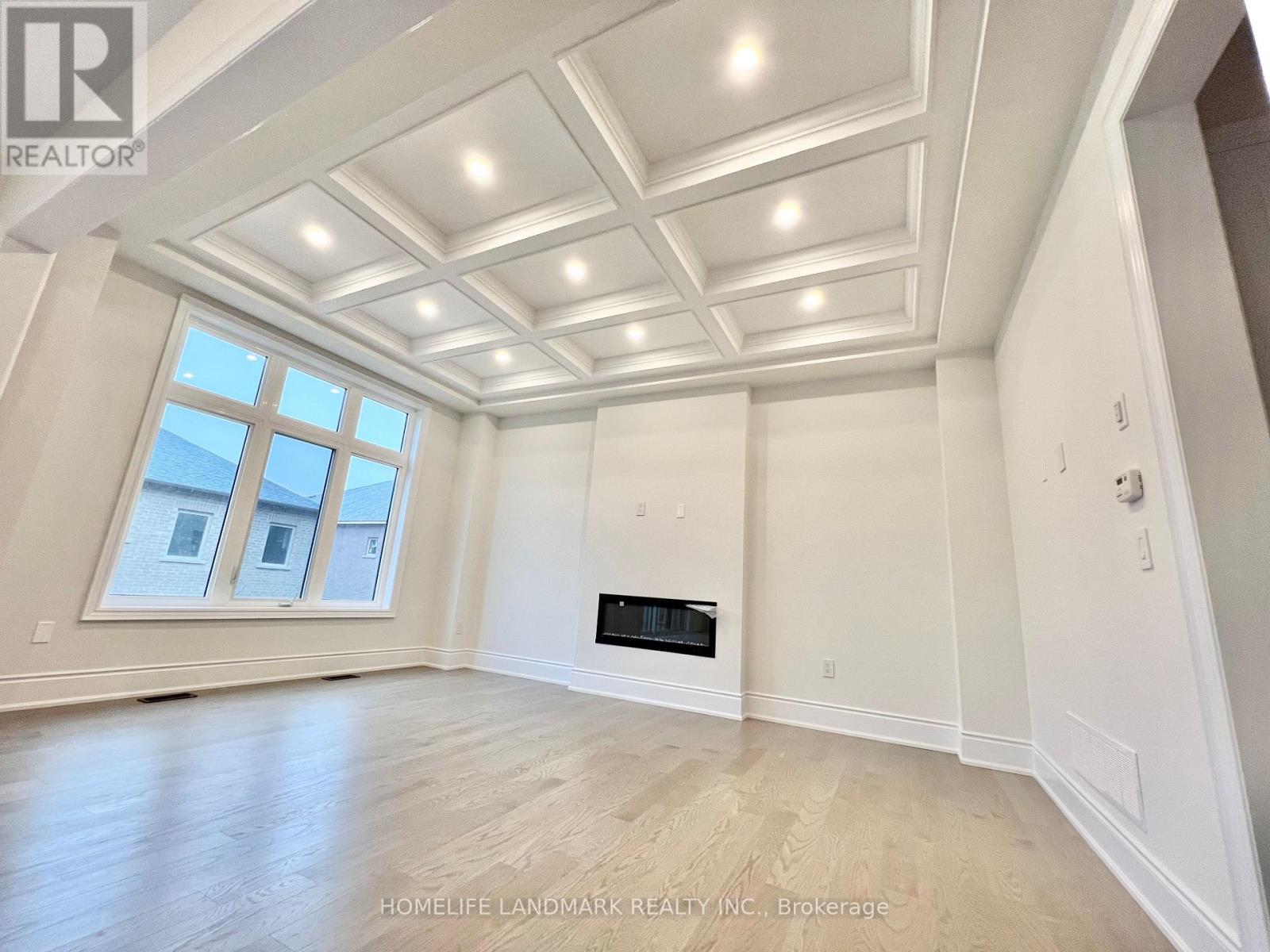 9 Perigo Court, Richmond Hill, Ontario  L4E 1K3 - Photo 11 - N12835384