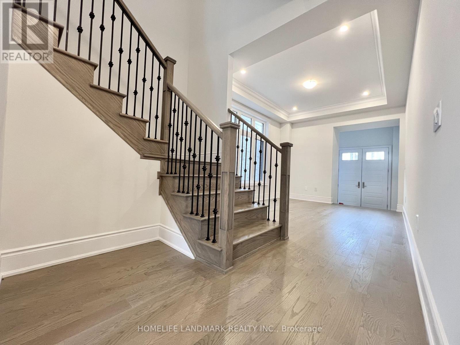 9 Perigo Court, Richmond Hill, Ontario  L4E 1K3 - Photo 16 - N12835384