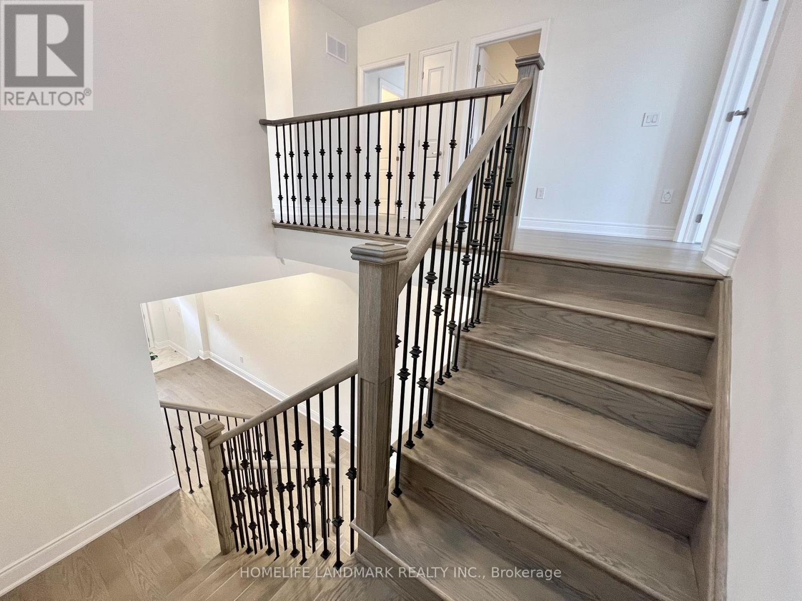 9 Perigo Court, Richmond Hill, Ontario  L4E 1K3 - Photo 19 - N12835384