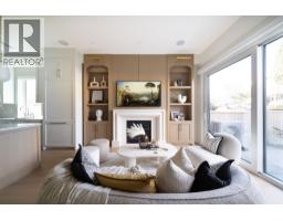 <div class="price">$1,799,999</div> 1 864 E 16th Avenue, Vancouver<br><div style="margin-bottom:8px;"><small>Oakwyn Realty Ltd.</small></div><div class='bed_bath'>3 Bed | 4 Bath</div>