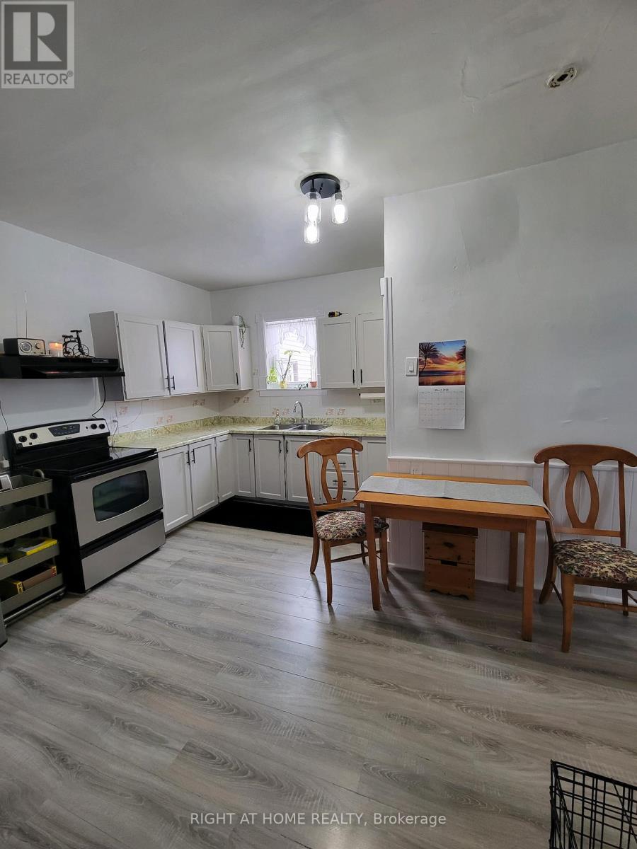 285 Manly Street, Midland, Ontario  L4R 3C7 - Photo 13 - S12835486