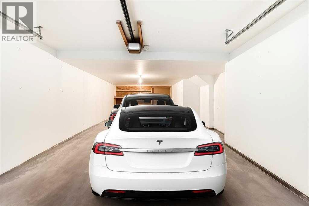 677 Regal Park Ne, Calgary, Alberta  T2E 0S6 - Photo 2 - A2289127