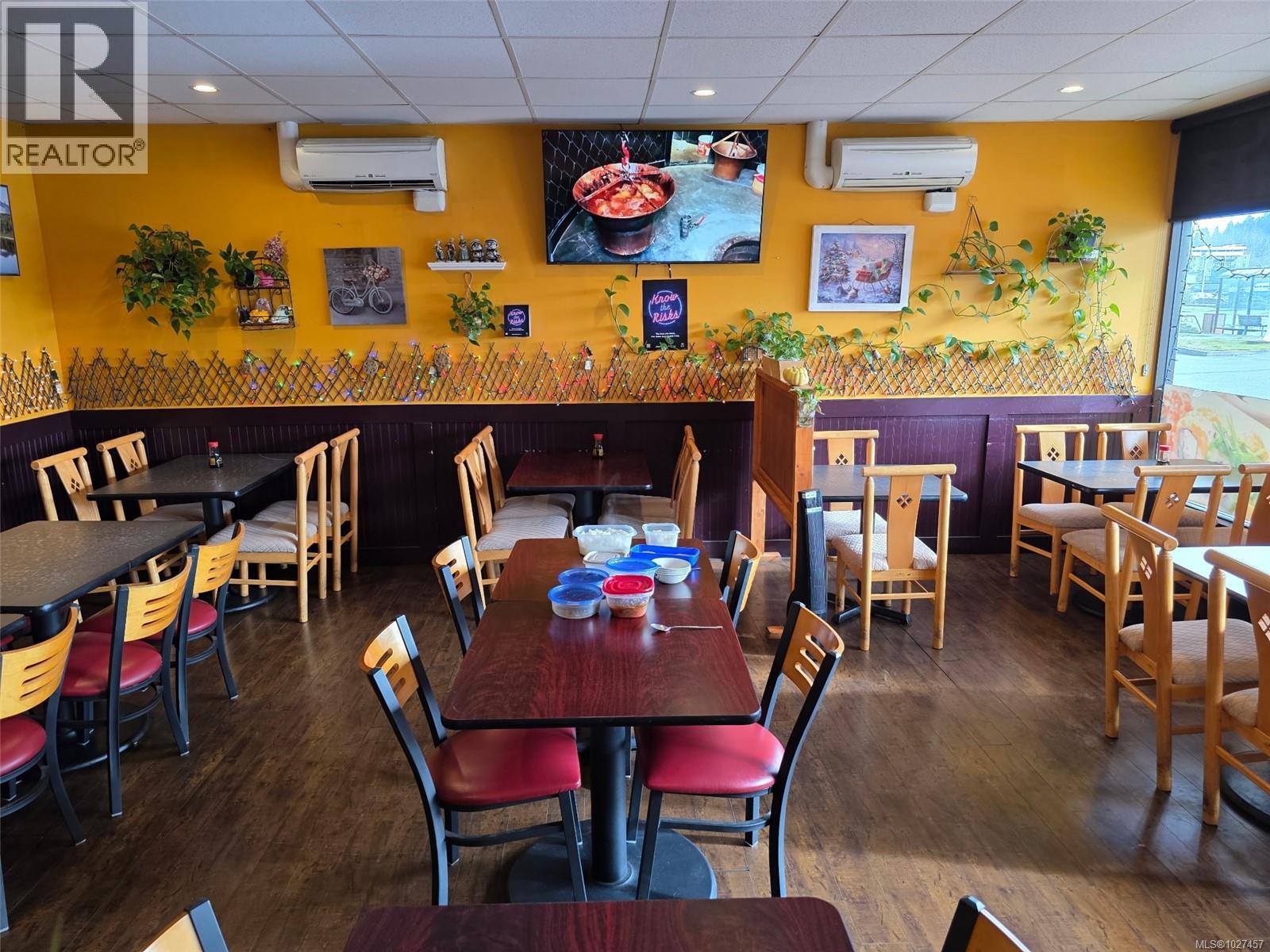 6 450 Ryan Rd, Courtenay, British Columbia  V9N 0E1 - Photo 2 - 1027457