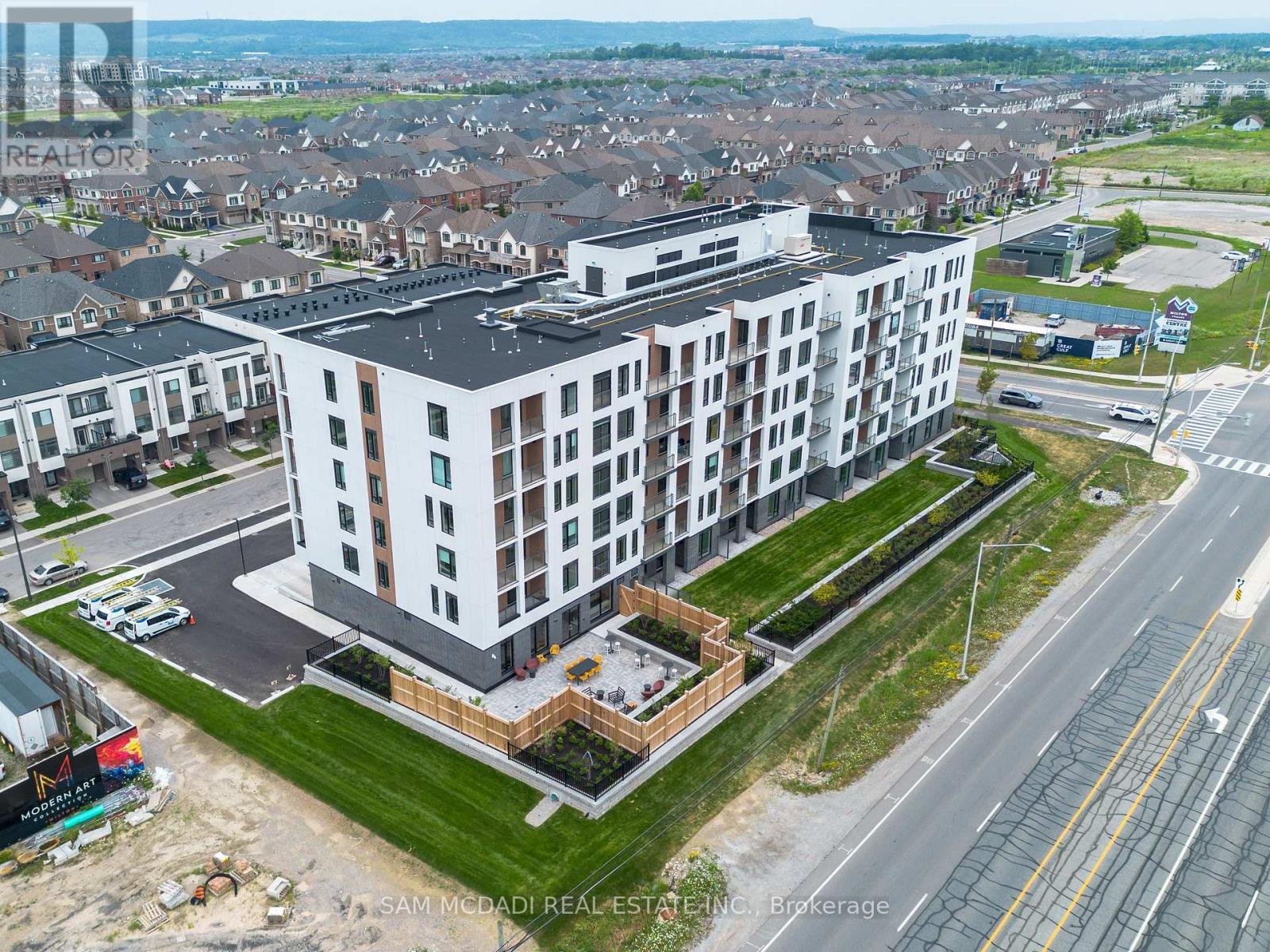 308 - 1440 Clarriage Court, Milton, Ontario  L9T 2X5 - Photo 17 - W12835418