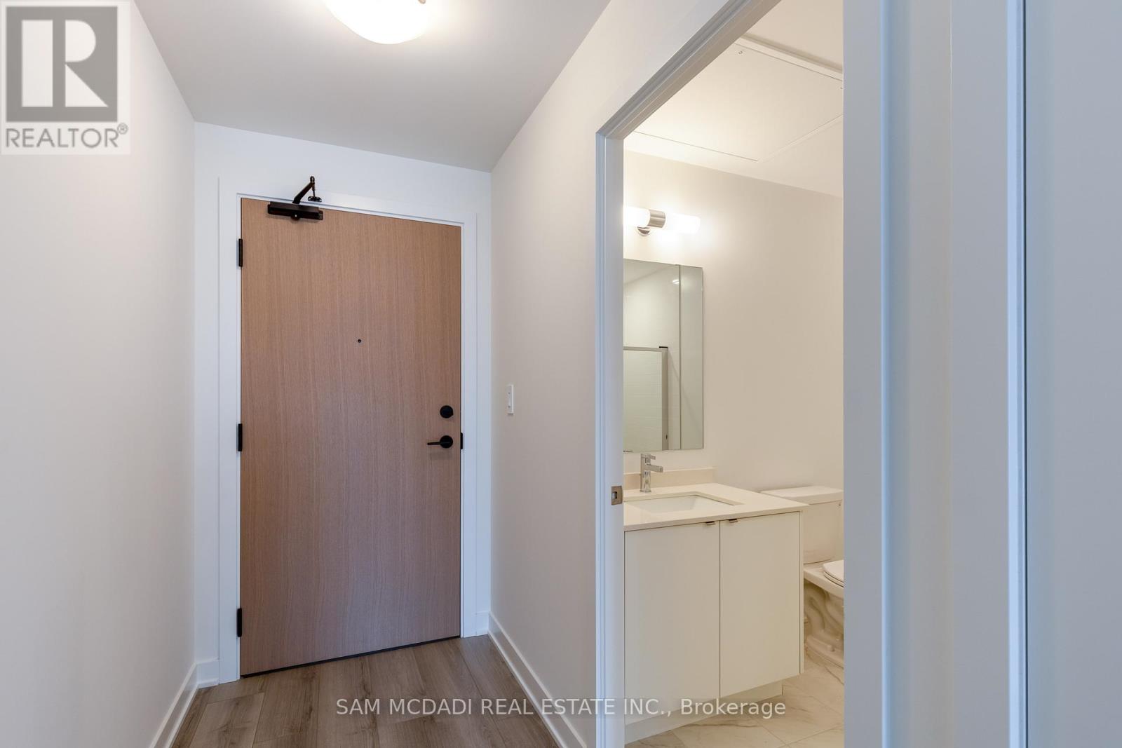 308 - 1440 Clarriage Court, Milton, Ontario  L9T 2X5 - Photo 4 - W12835418