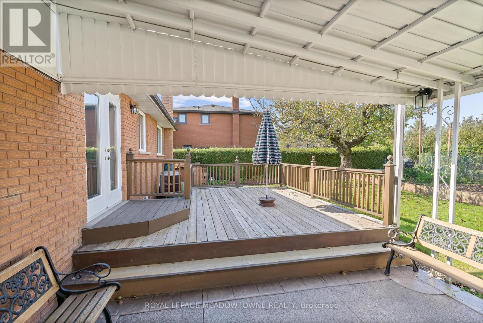 305 Ulric Crescent, Oakville, Ontario  L6K 3R3 - Photo 32 - W12835422