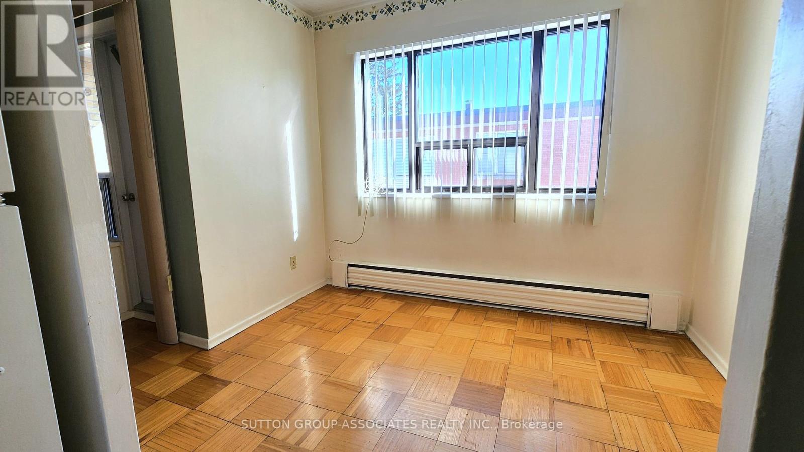 301 - 2356 Islington Avenue, Toronto, Ontario  M9W 3X3 - Photo 4 - W12835442