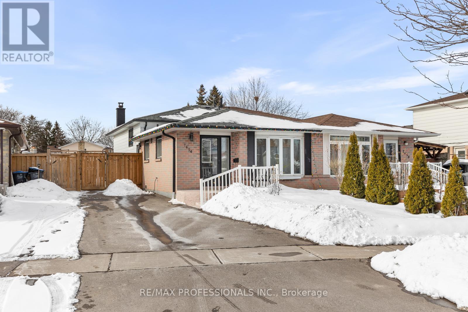 7656 PRIORY CRESCENT, Mississauga, Ontario