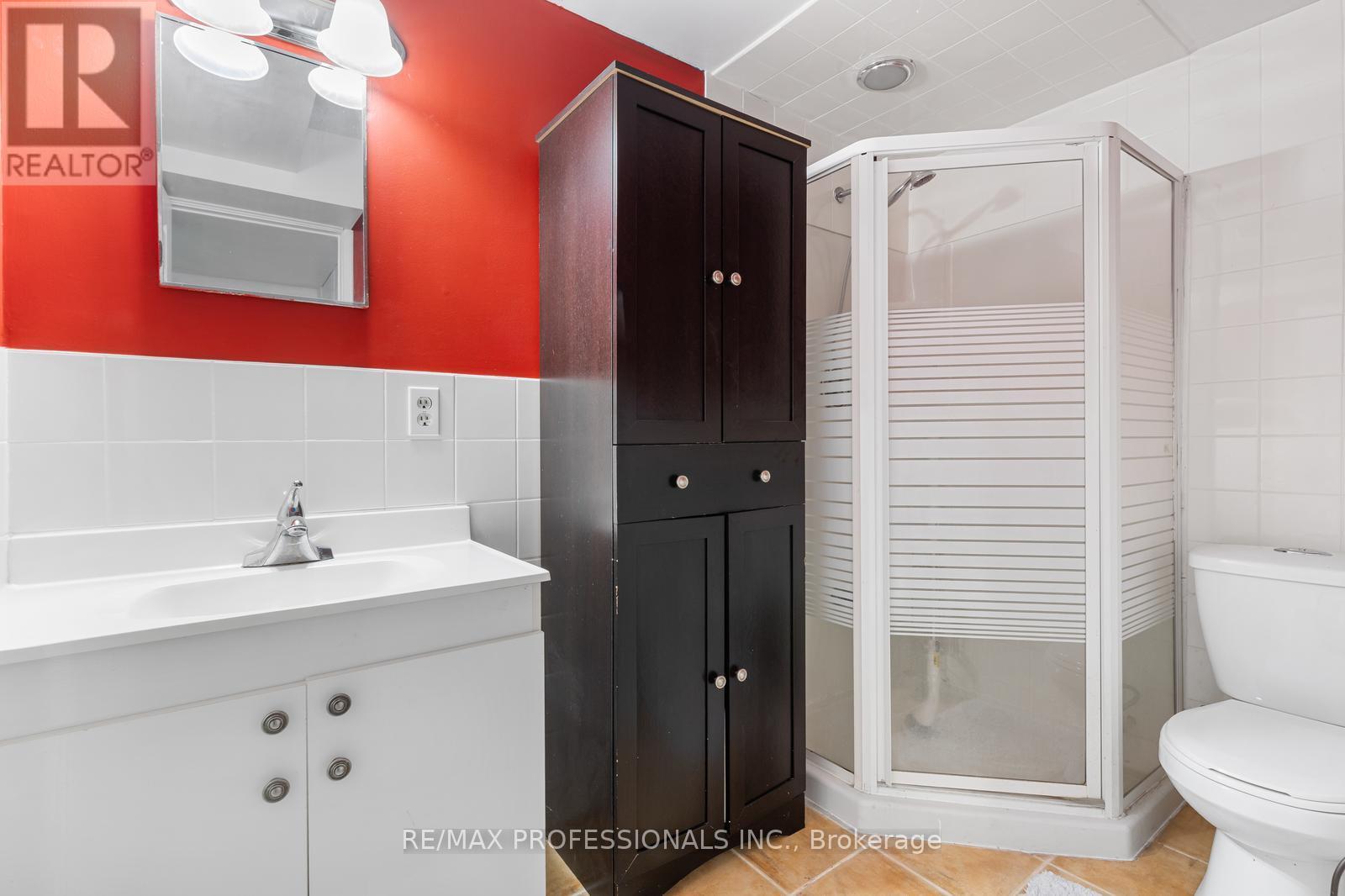 7656 Priory Crescent, Mississauga, Ontario  L4T 3H5 - Photo 30 - W12835470