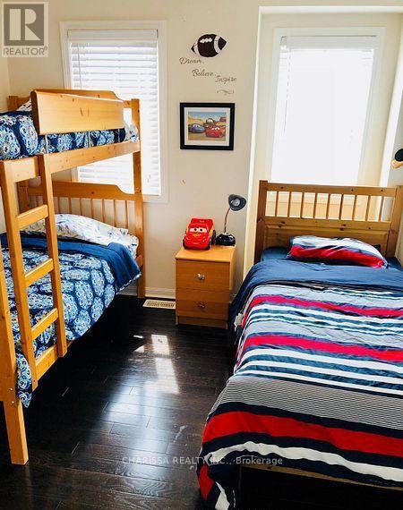 945 Farmstead Drive, Milton, Ontario  L9T 8H9 - Photo 24 - W12835498