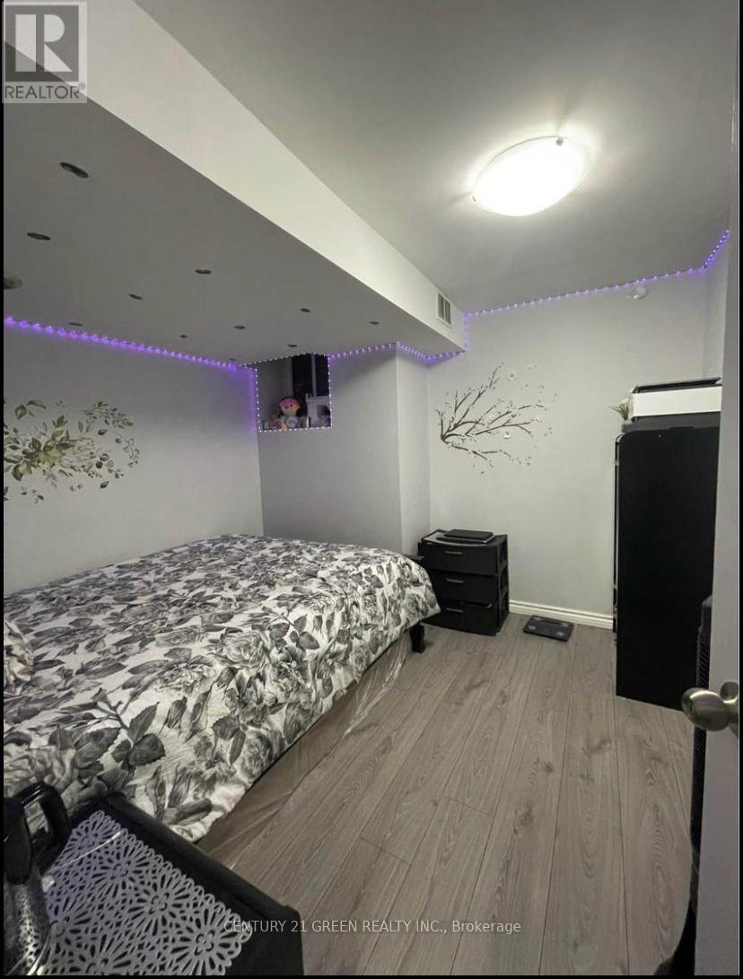 Basement - 5995 Cherrywood Place, Mississauga, Ontario  L5M 4Z6 - Photo 12 - W12835526