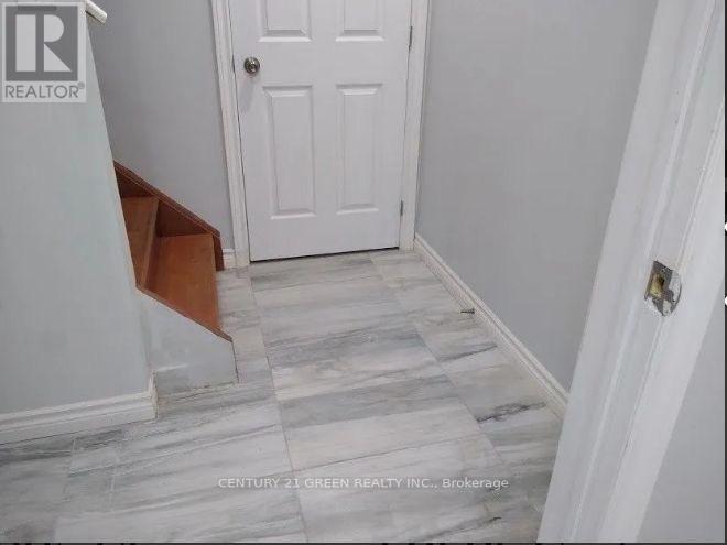 Basement - 5995 Cherrywood Place, Mississauga, Ontario  L5M 4Z6 - Photo 6 - W12835526