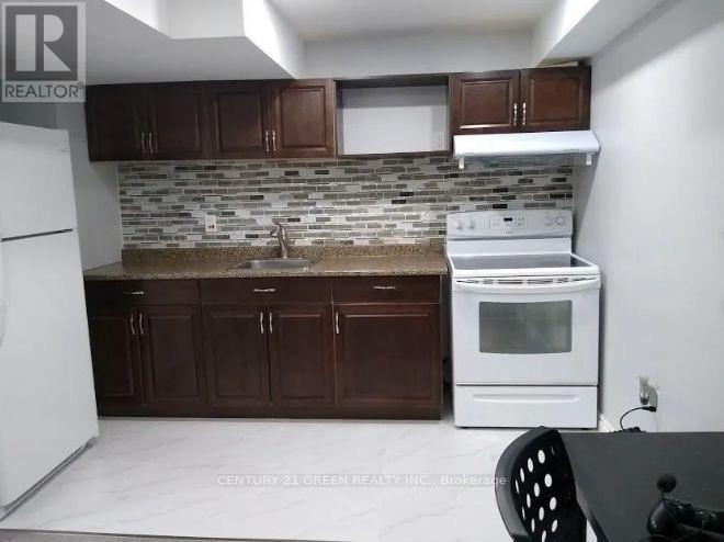 Basement - 5995 Cherrywood Place, Mississauga, Ontario  L5M 4Z6 - Photo 9 - W12835526