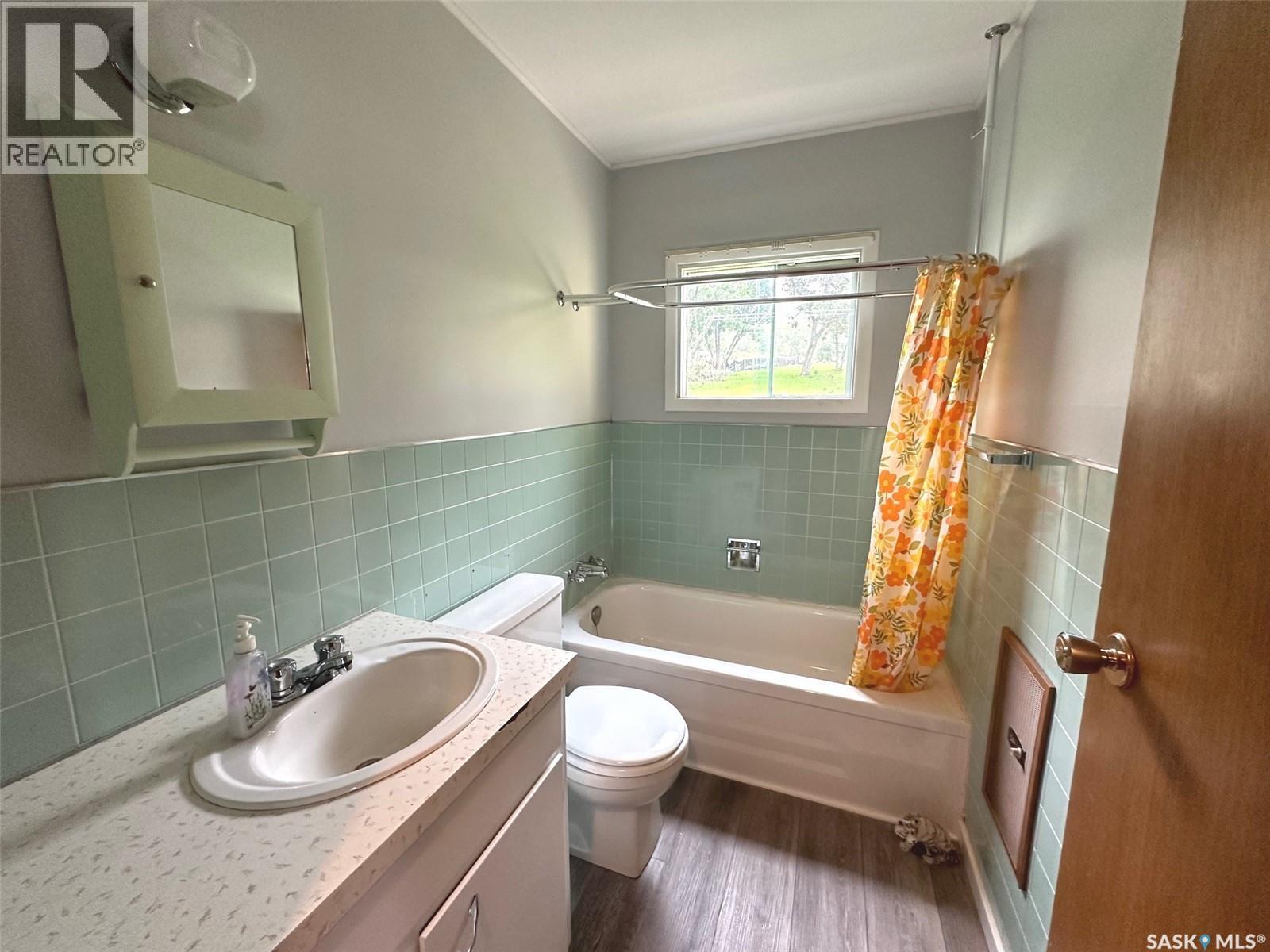 272 South Katepwa Drive, Katepwa Beach, Saskatchewan  S0G 2K0 - Photo 8 - SK029084