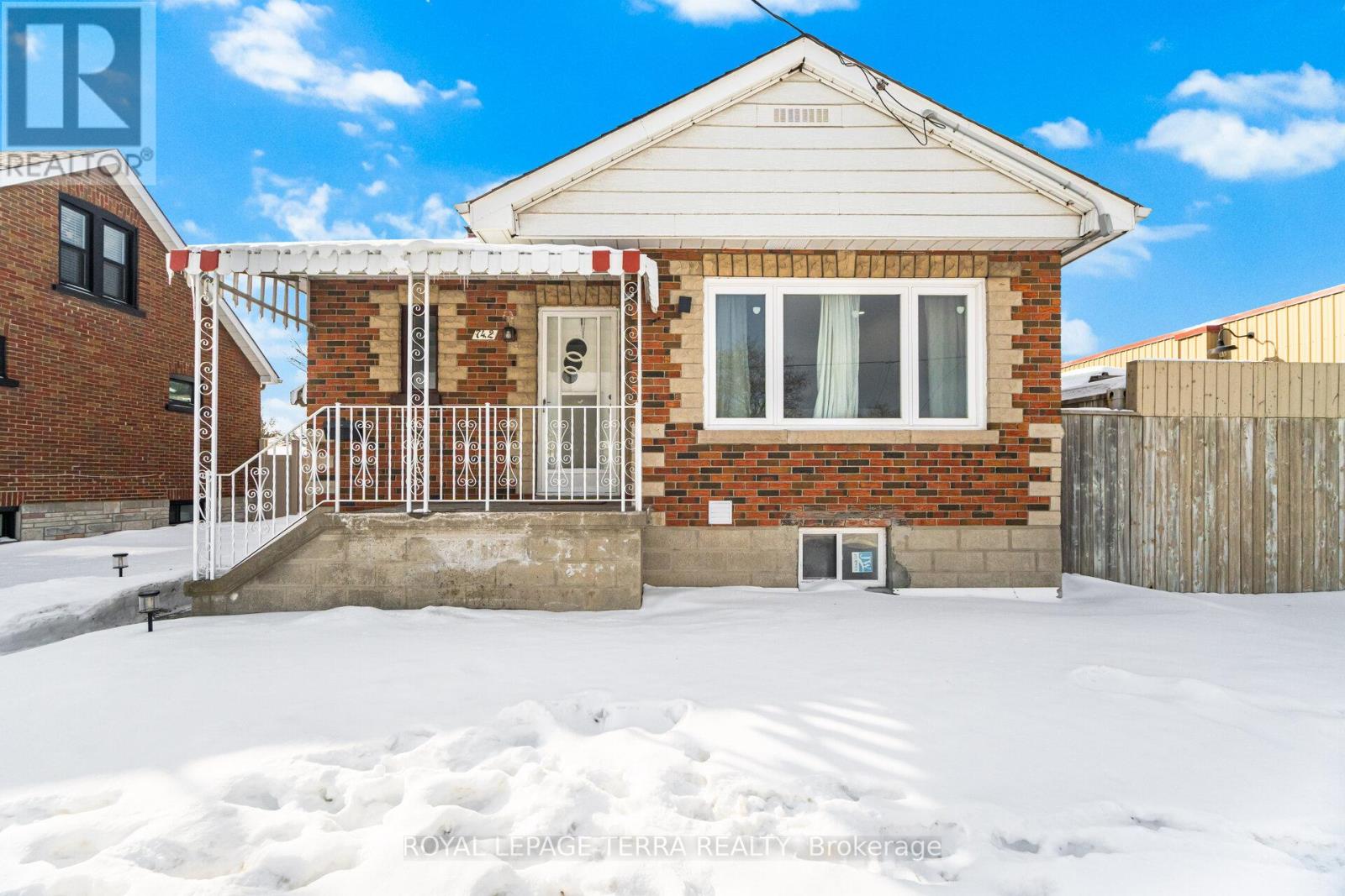742 RITSON ROAD S, Oshawa, Ontario