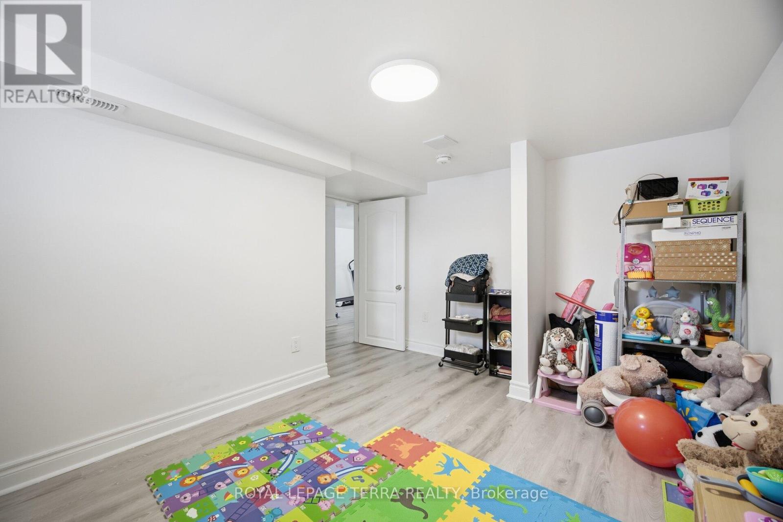 742 Ritson Road S, Oshawa, Ontario  L1H 5L1 - Photo 35 - E12752492