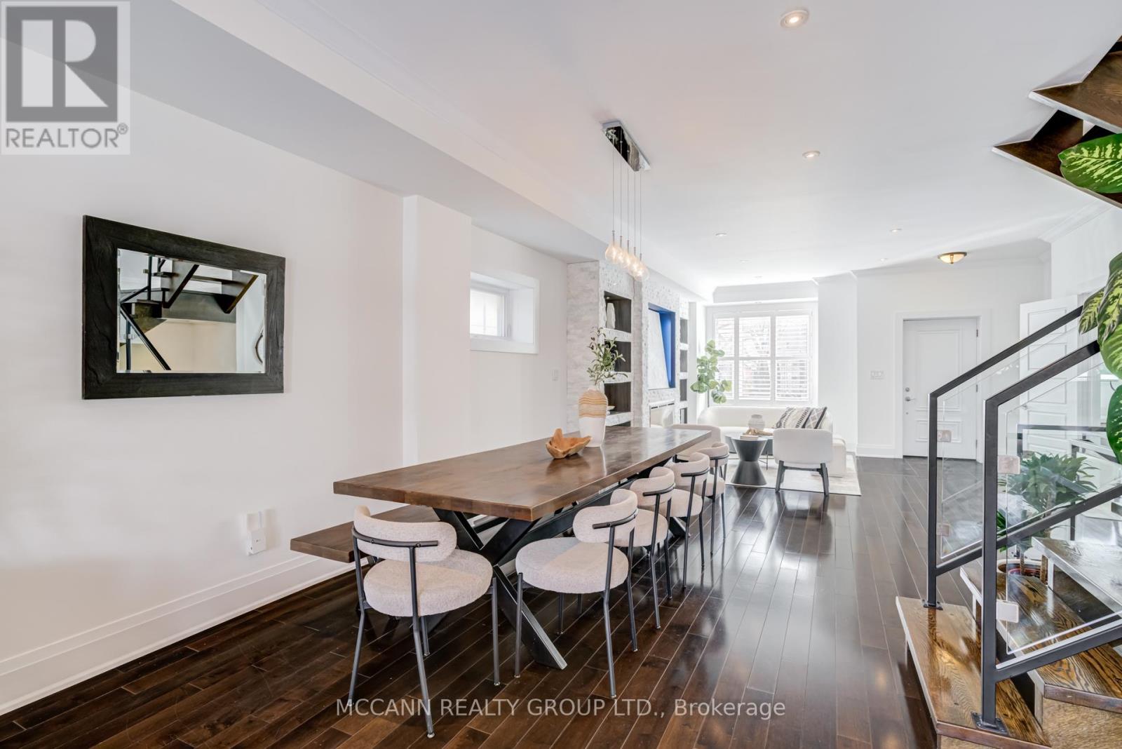 1155 Greenwood Avenue, Toronto, Ontario  M4J 4E7 - Photo 12 - E12795054