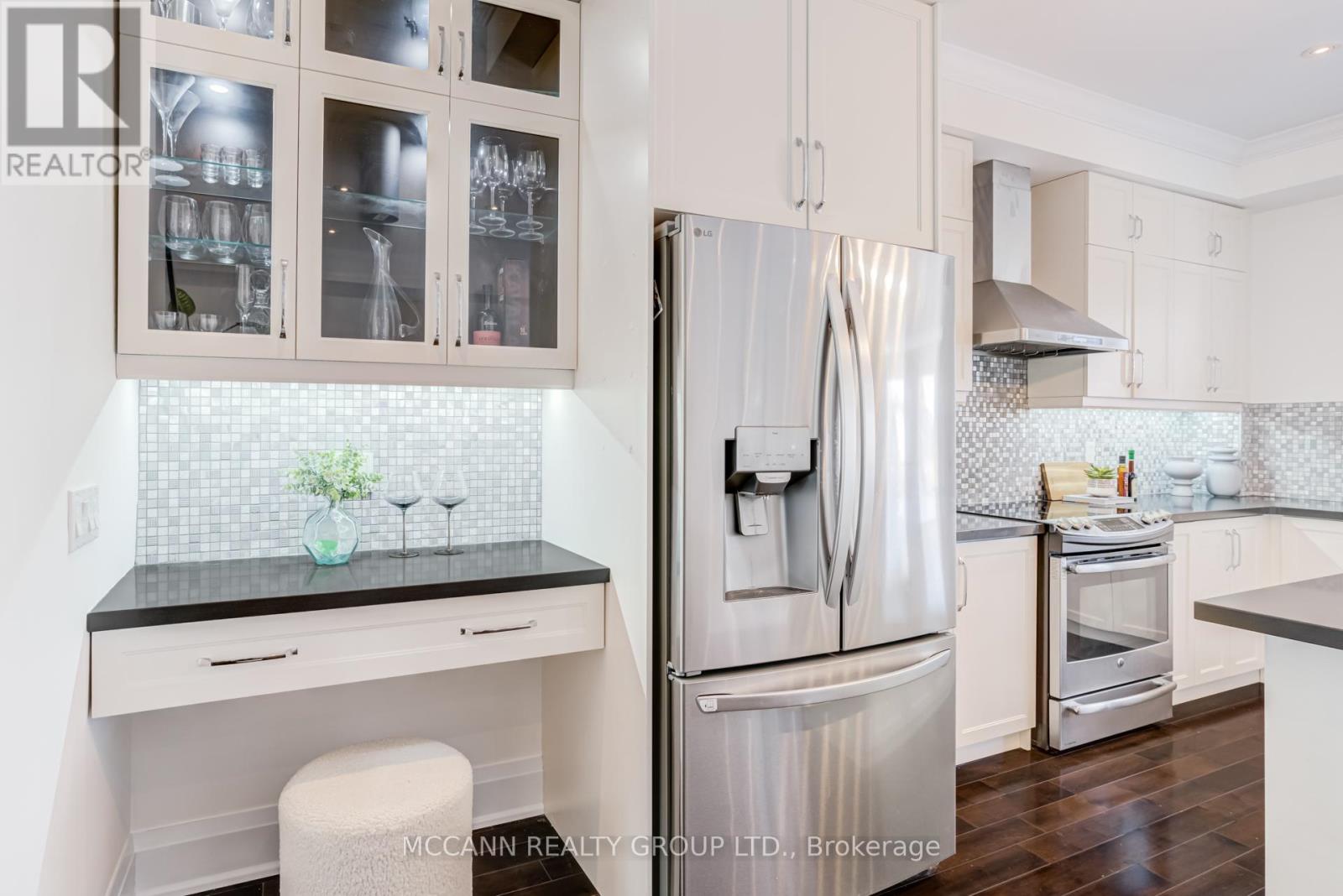 1155 Greenwood Avenue, Toronto, Ontario  M4J 4E7 - Photo 23 - E12795054