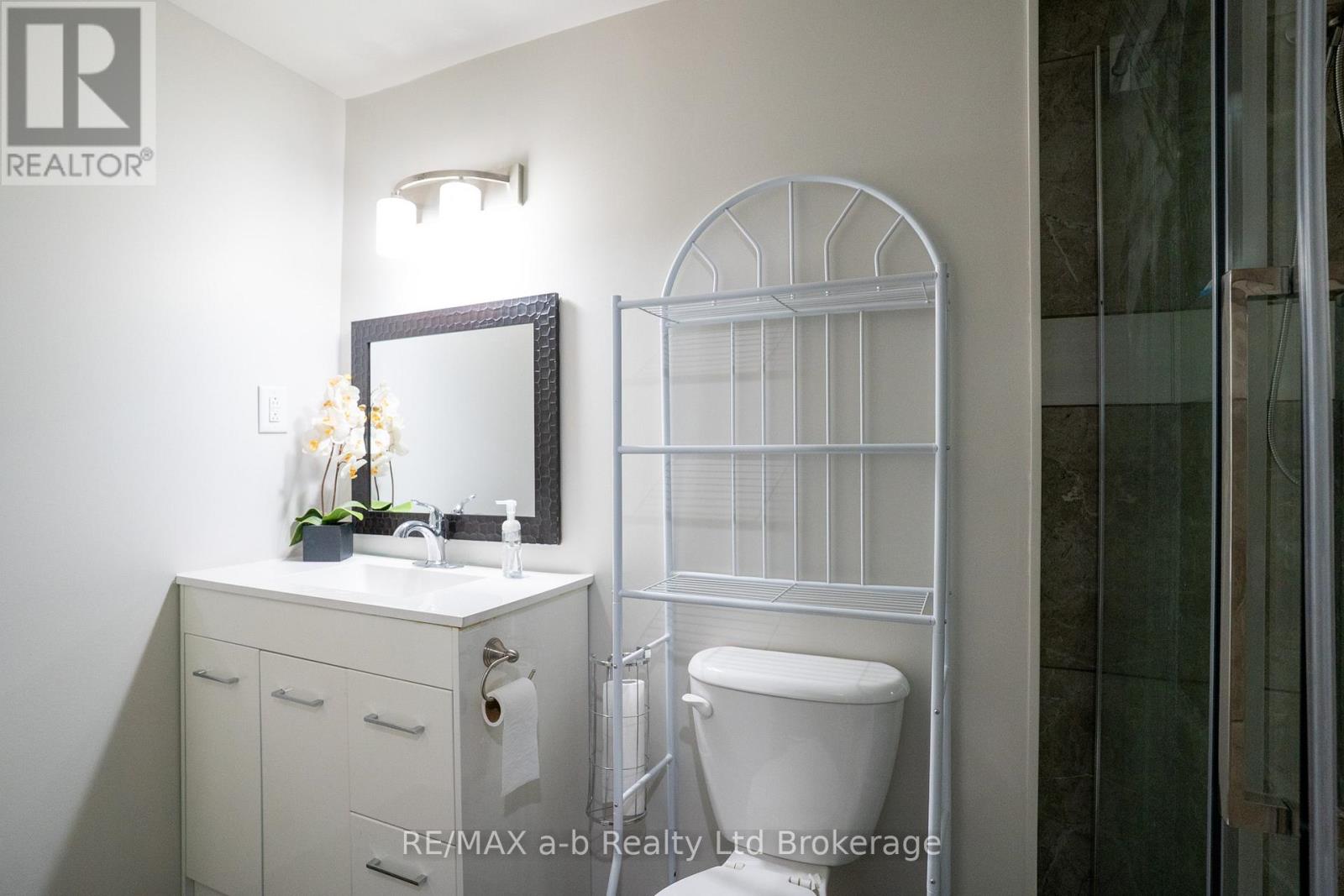 7 Irving Drive, Norwich, Ontario  N0J 1P0 - Photo 20 - X12835670