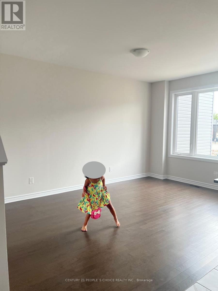 32 Atop Lane, Ottawa, Ontario  K1X 0H2 - Photo 6 - X12788828