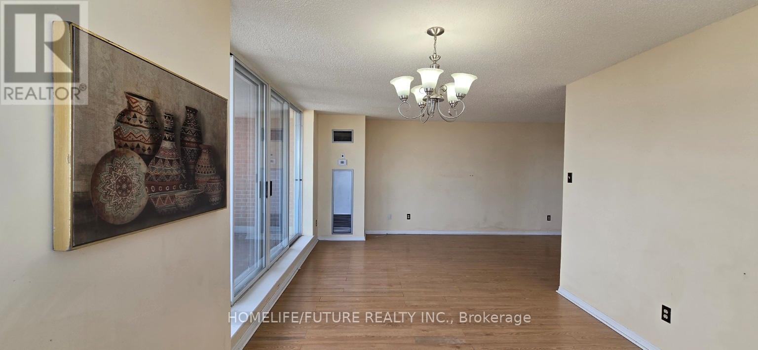 1502 - 410 Mclevin Avenue, Toronto (Malvern), Ontario  M1B 5J5 - Photo 8 - E12835058