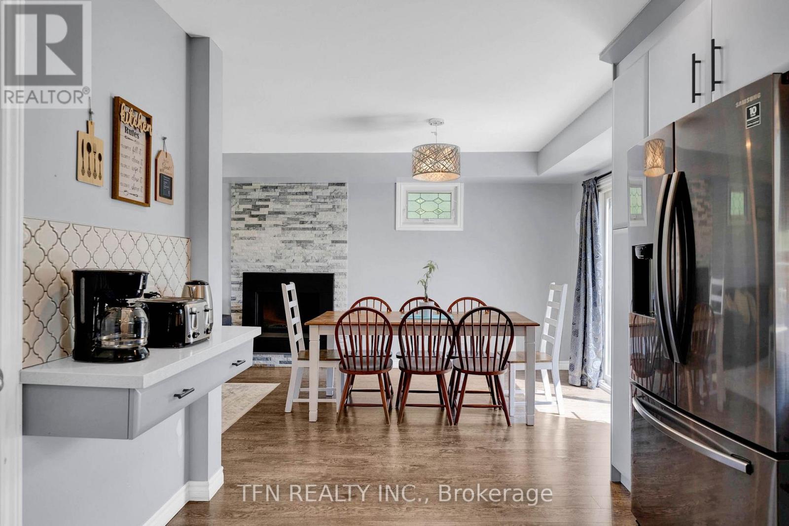 4 Pinewood Boulevard, Kawartha Lakes, Ontario  K0M 2T0 - Photo 16 - X12835424