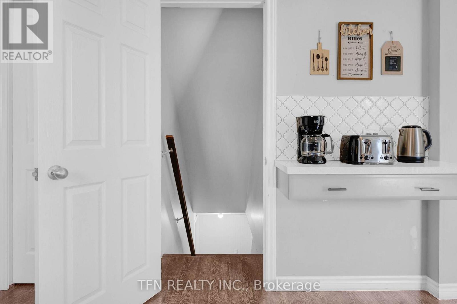 4 Pinewood Boulevard, Kawartha Lakes, Ontario  K0M 2T0 - Photo 26 - X12835424