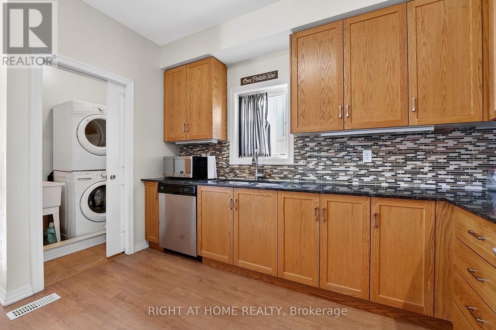 48 Cannery Drive, Niagara-On-The-Lake, Ontario  L0S 1J1 - Photo 7 - X12835494