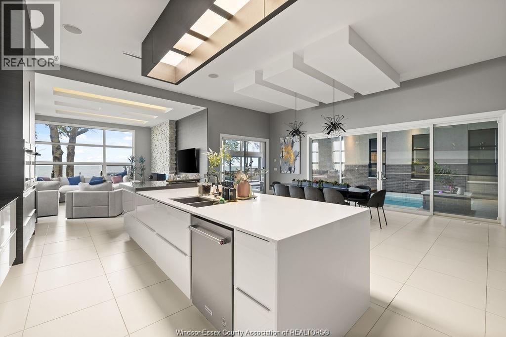 551 Ross Beach Road, Lakeshore, Ontario  N0R 1A0 - Photo 21 - 26004344