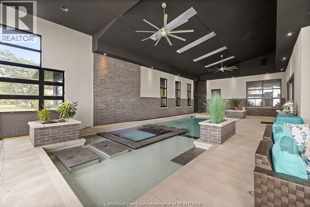 551 Ross Beach Road, Lakeshore, Ontario  N0R 1A0 - Photo 28 - 26004344