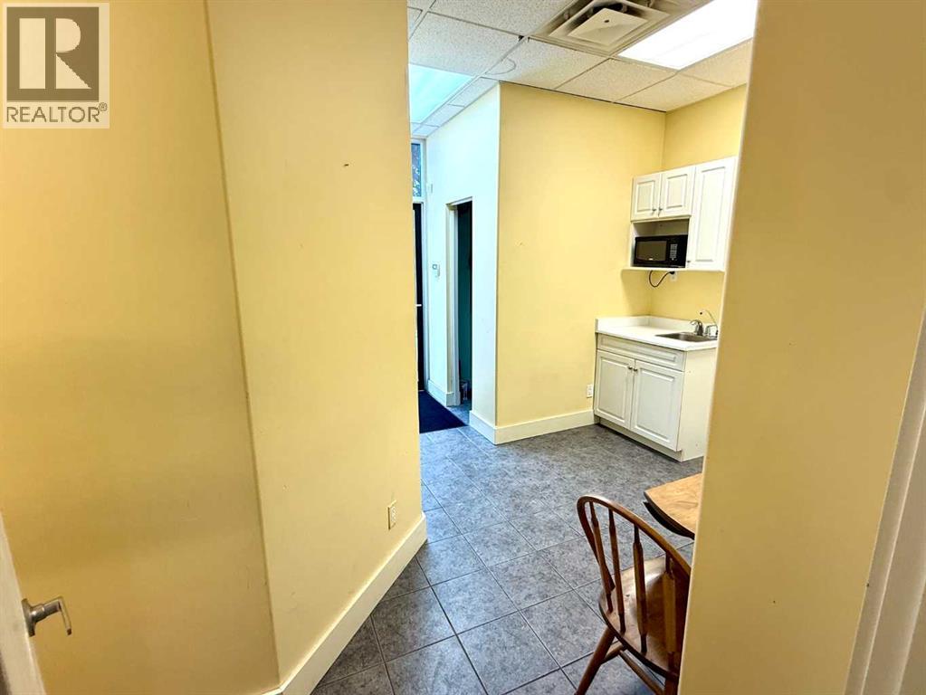 A105, 5212 48 Street, Red Deer, Alberta  T4N 7C3 - Photo 13 - A2260523