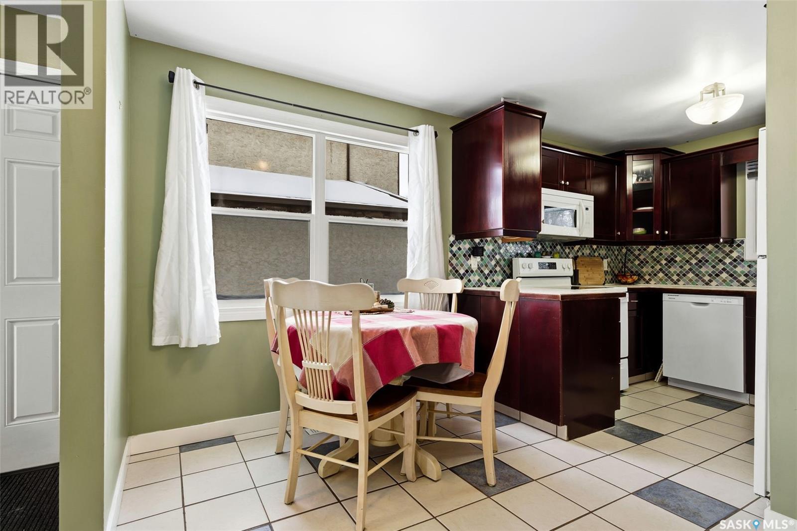 874 Callander Crescent N, Regina, Saskatchewan  S4X 1Z4 - Photo 9 - SK025947